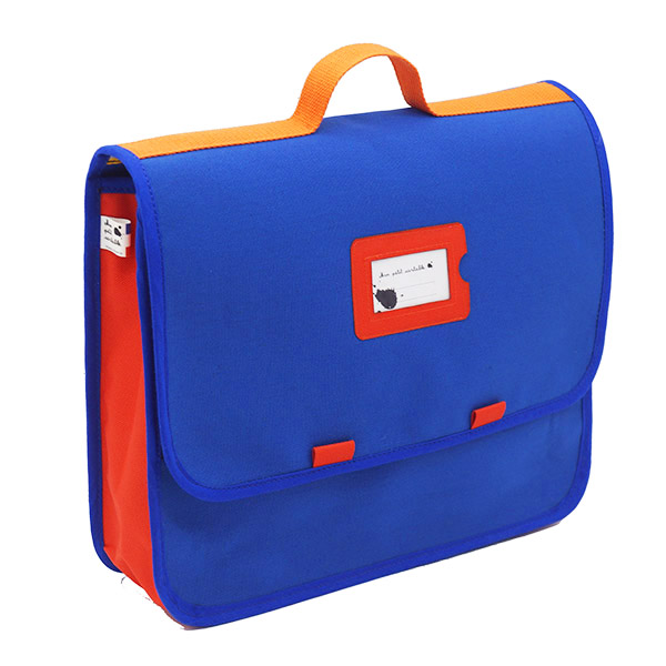 Cartable pour la maternelle, grand cahier