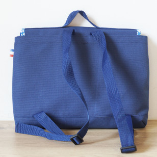 Grand cartable bleu foncé et biais fleuri, Prototype