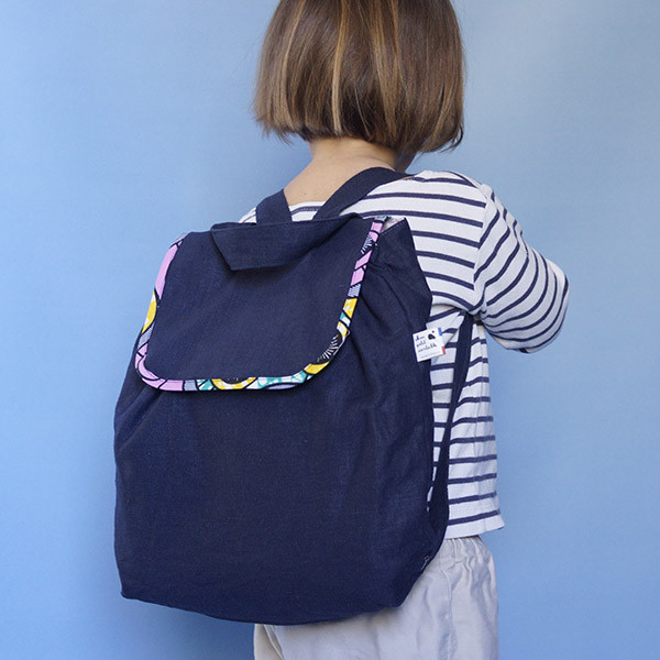 Sac à dos enfant, lin bleu marine, biais wax