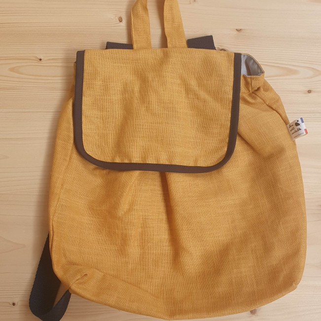 Sac à dos enfant, lin moutarde, biais gris doublé autos