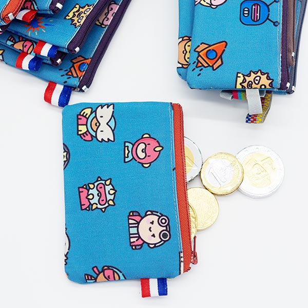 Trousse porte monnaie fabriquée avec des chuttes d'atelier